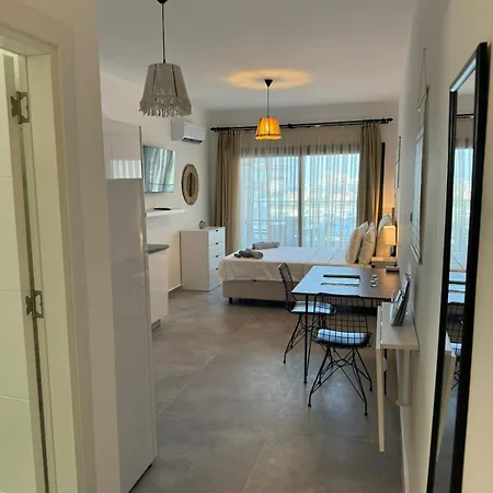 Siesta Summer House - Long Iskele *